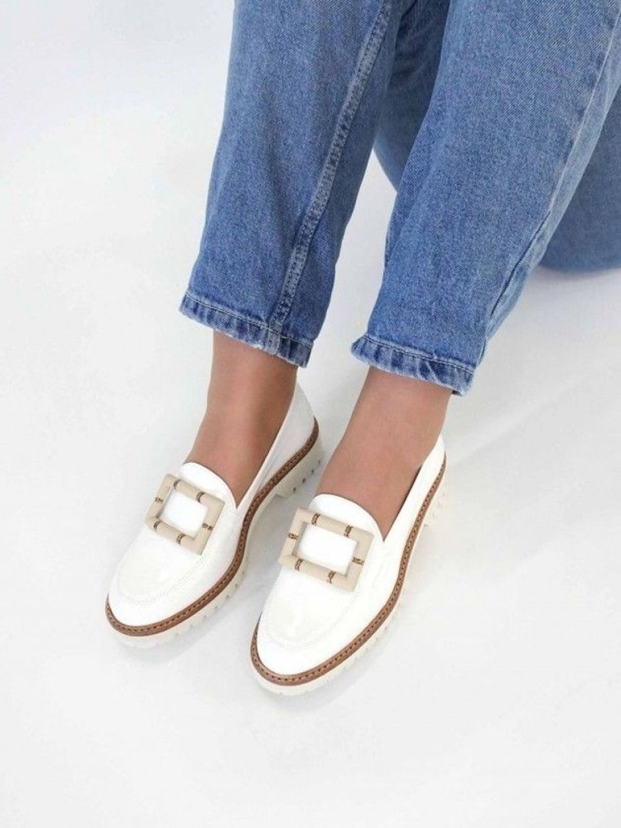 Calcado RAQUEL | Mocassim Branco Para Senhora Raquel 12