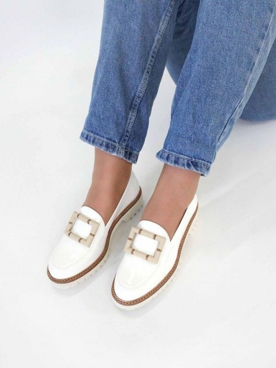 Calcado RAQUEL | Mocassim Branco Para Senhora Raquel 12